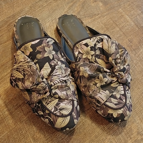 Women's Size US 8 1/2 A New Day Floral Print Mules - Picture 1 of 4